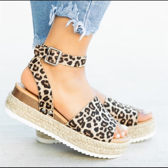 ✨LAST SZ 10✨ SALE ✨LEOPARD PRINT ESPADRILLES - Picture 3 of 6